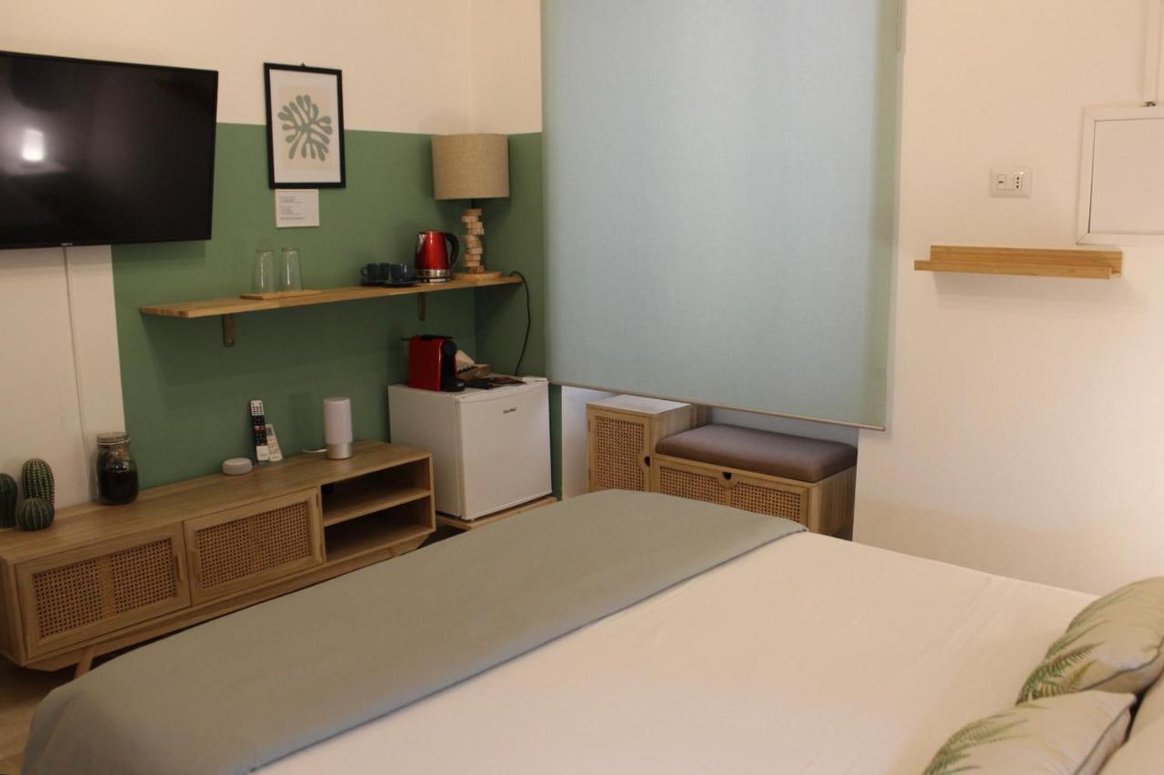 Little Suite Napoli Εξωτερικό φωτογραφία